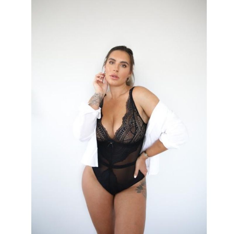 Jess Rose in black Darcie bodysuit ”Jess